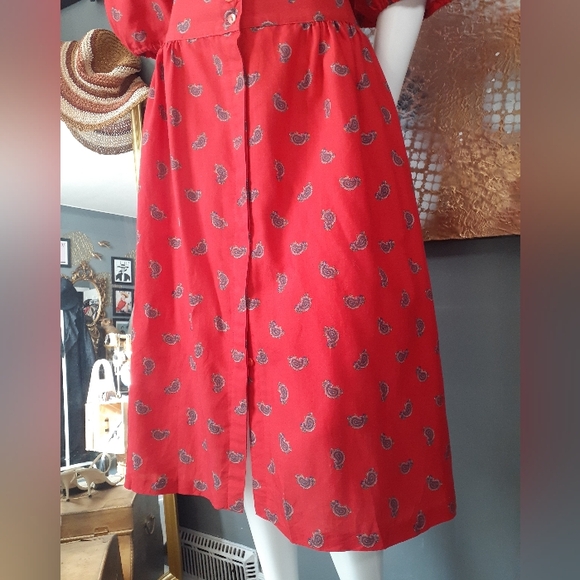 Vintage 1980's Red Paisley Print Midi Dress - Picture 2 of 16